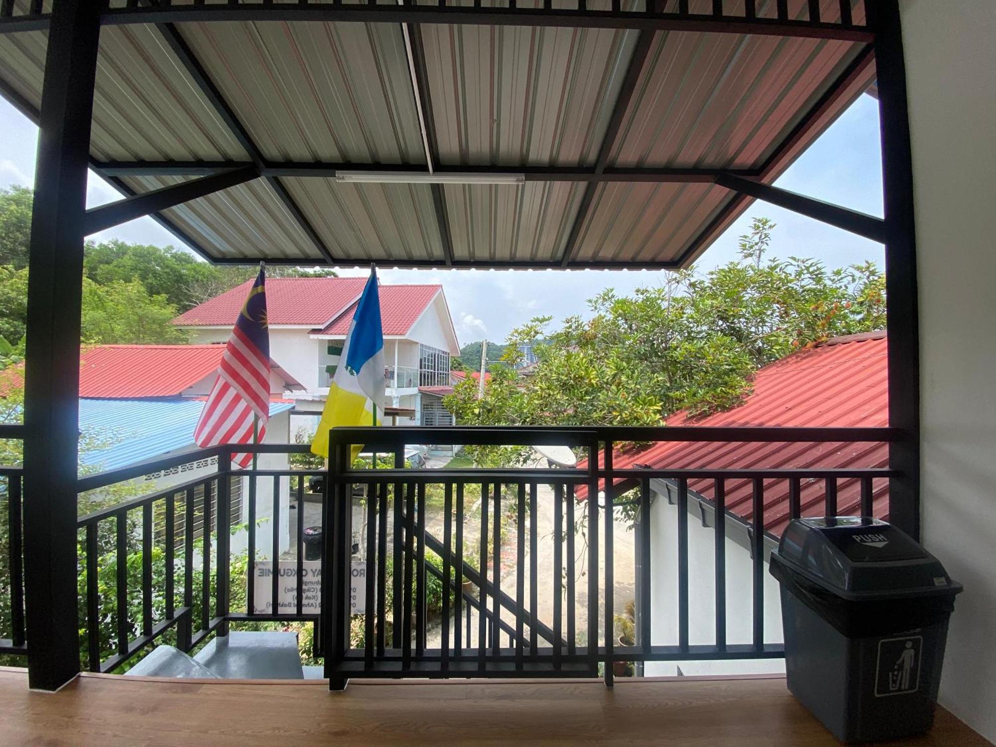 Roomstay Cikgu Mie Bayan Lepas Zewnętrze zdjęcie